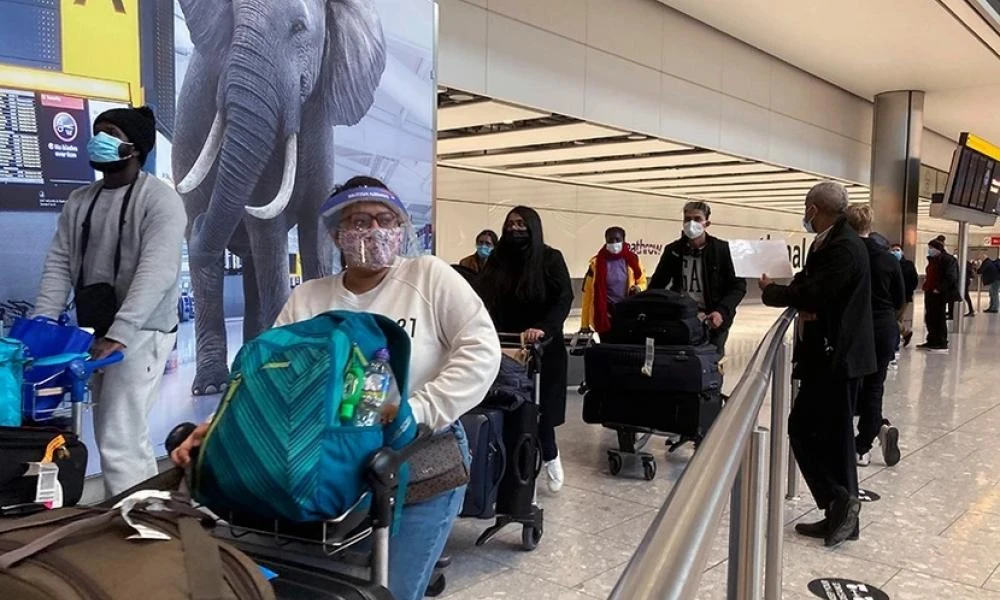 Ευρώπη: Κατάσταση χάους στα αεροδρόμια-Δεκάδες ακυρώσεις πτήσεων εν μέσω καλοκαιριού